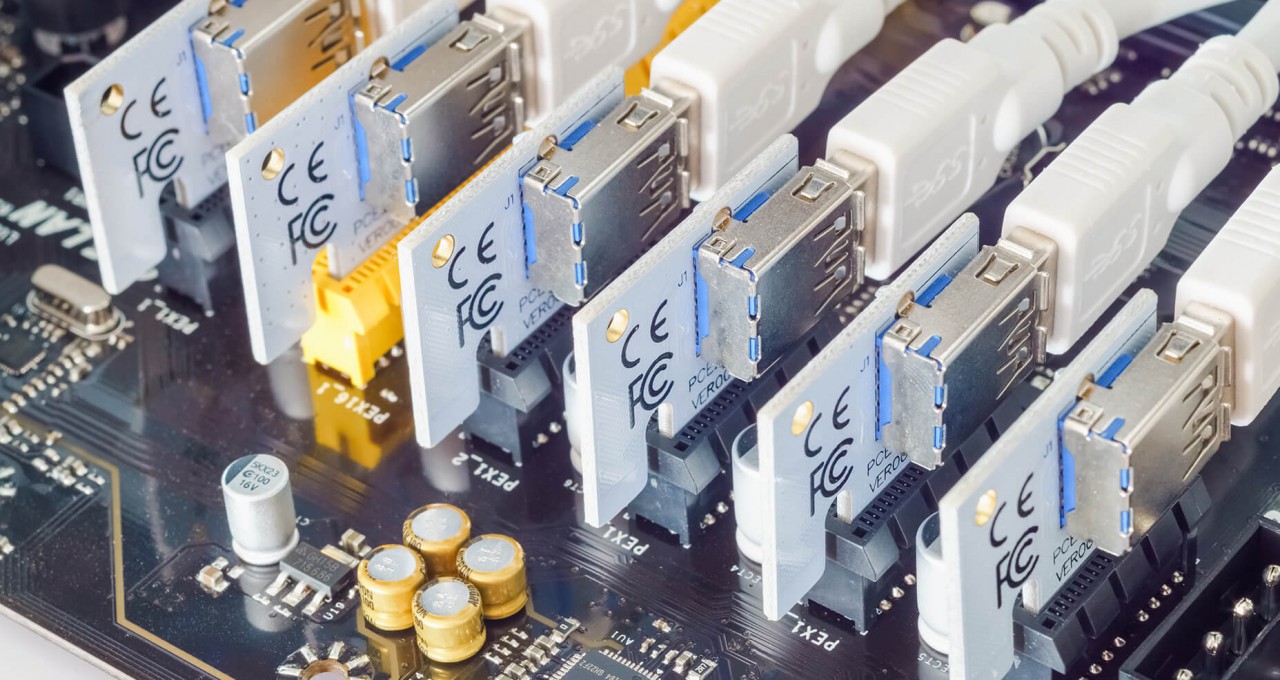 تیم توسعه فعال با همکاران زیادی